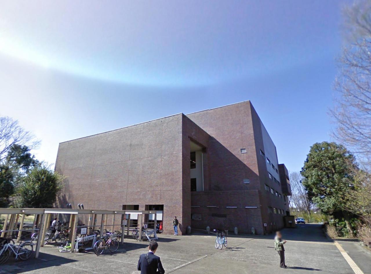 所沢市立所沢図書館 本館