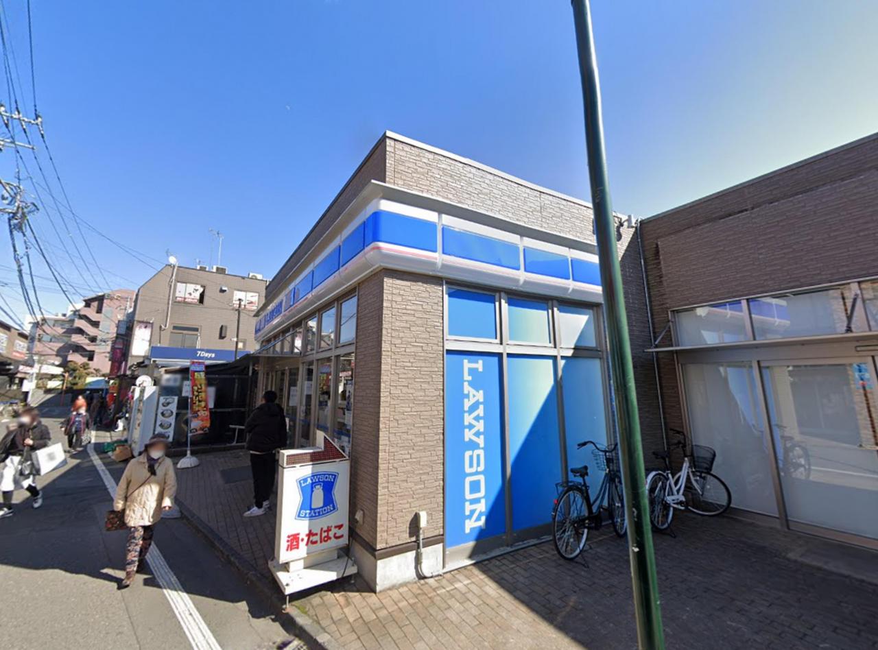 ローソン 新秋津駅東店