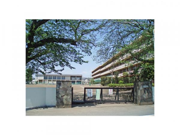 所沢市立南陵中学校
