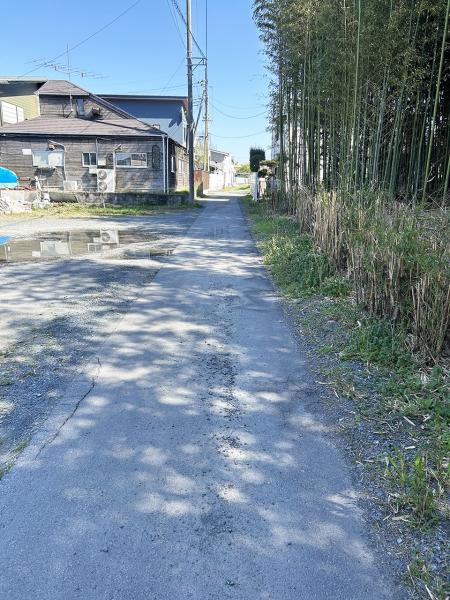 水戸市東野町　土地 前面道路含む現地写真 