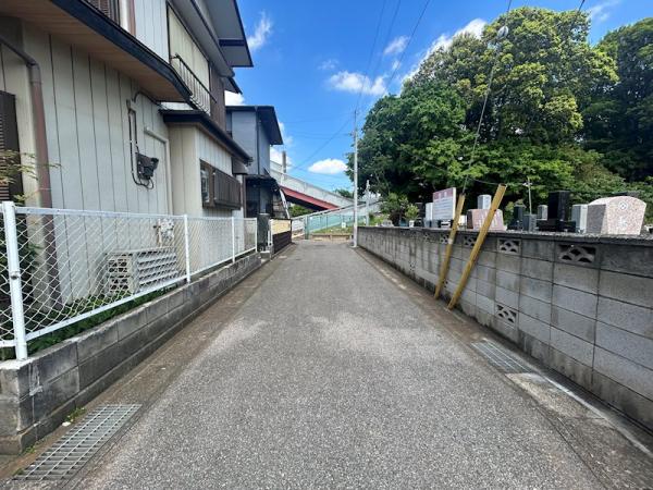 柏市豊住４丁目　土地 前面道路含む現地写真 