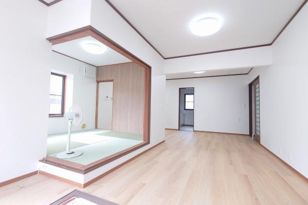 我孫子市並木８丁目　戸建 リビング 