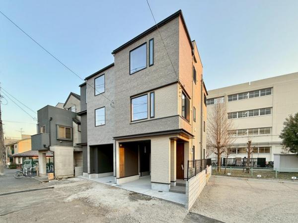 新築戸建 狛江市猪方２丁目 小田急線狛江駅 6,880万円