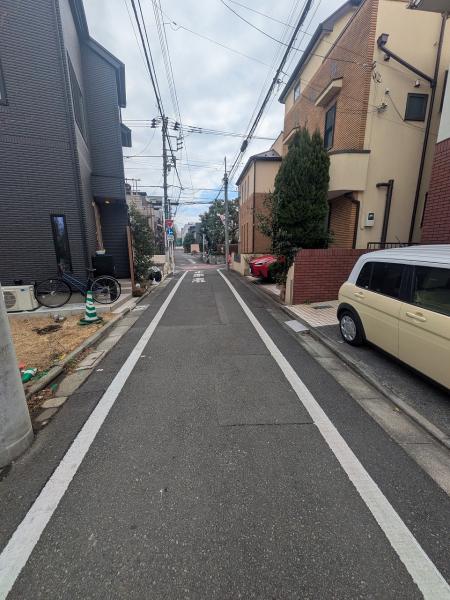  前面道路含む現地写真 