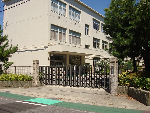 刈谷市立刈谷南中学校
