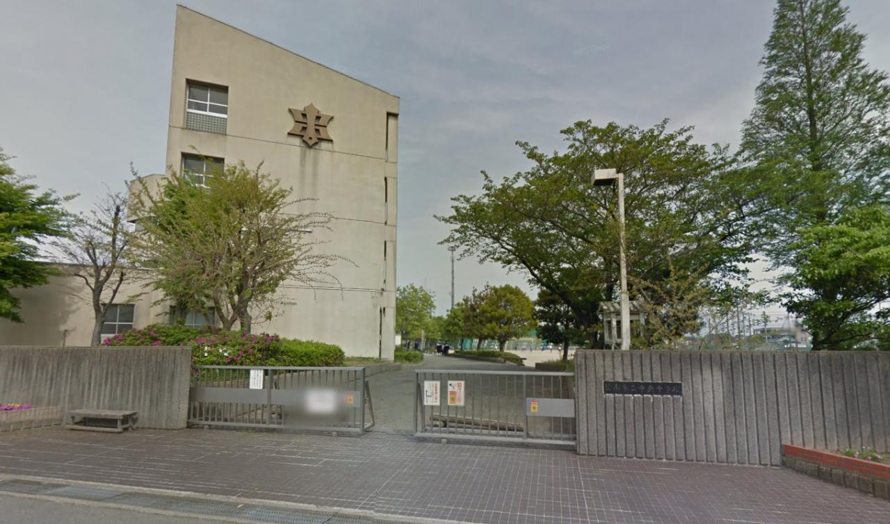 碧南市立中央中学校