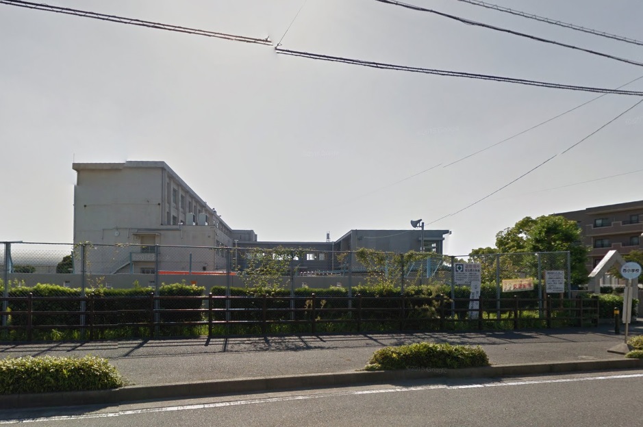 知立市立知立西小学校