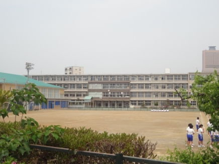 南部中学校