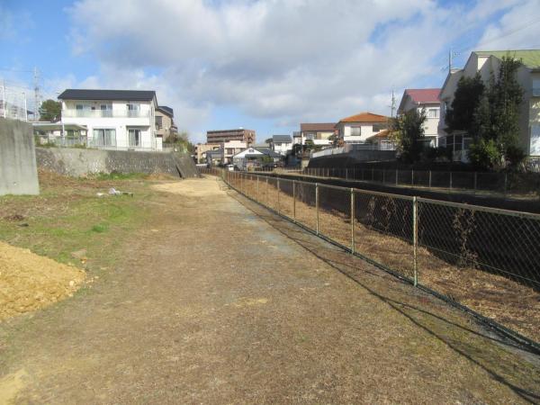 浜松市中央区和合町 前面道路含む現地写真 