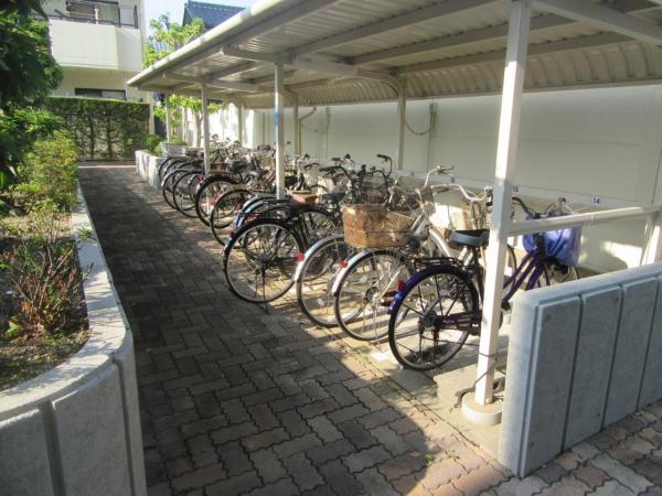 サーラシティ本郷弐番館 駐輪場