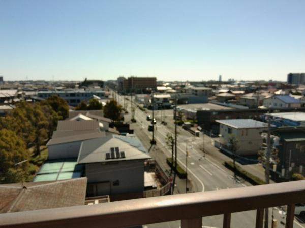 ロイヤルシャトー高丘 住戸からの眺望写真 