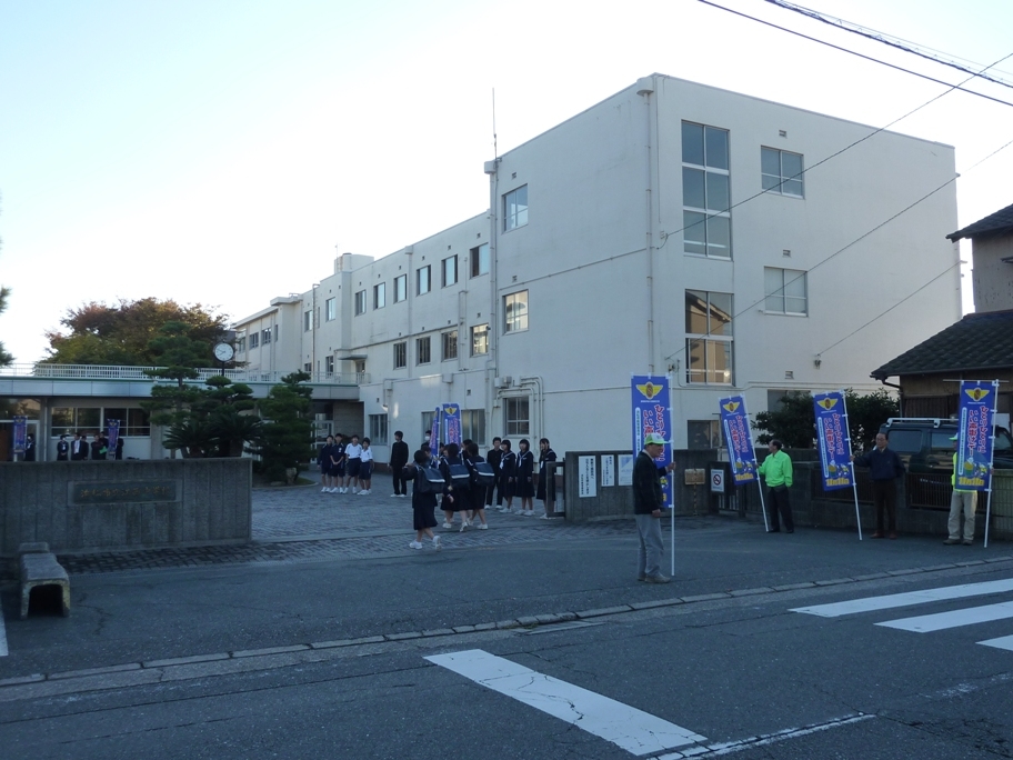 江西中学校