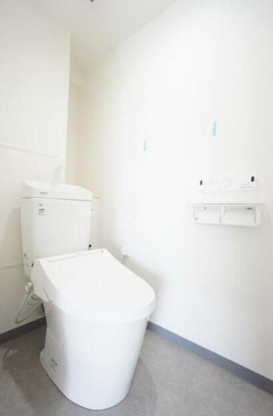 宝赤坪ハイツ4階 