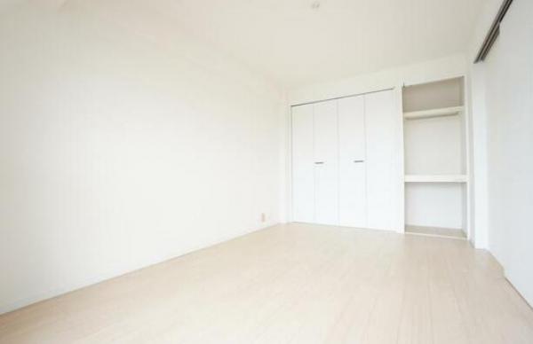 宝赤坪ハイツ4階 