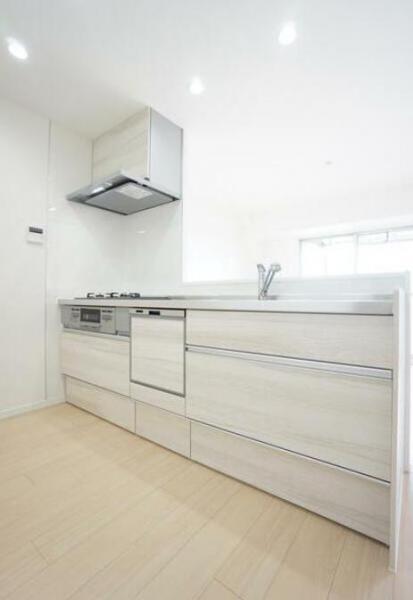 宝赤坪ハイツ4階 