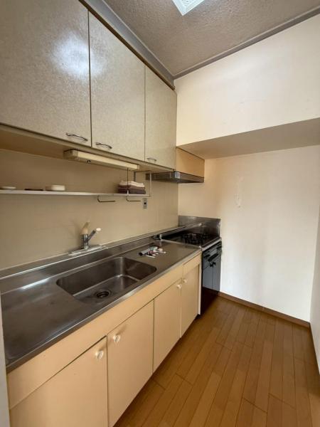 イトーピア八島マンション　8階 