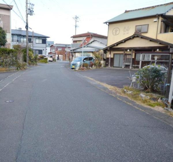 牧之原市波津 前面道路含む現地写真 