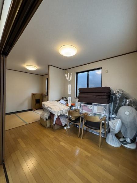 本町3丁目　戸建 洋室