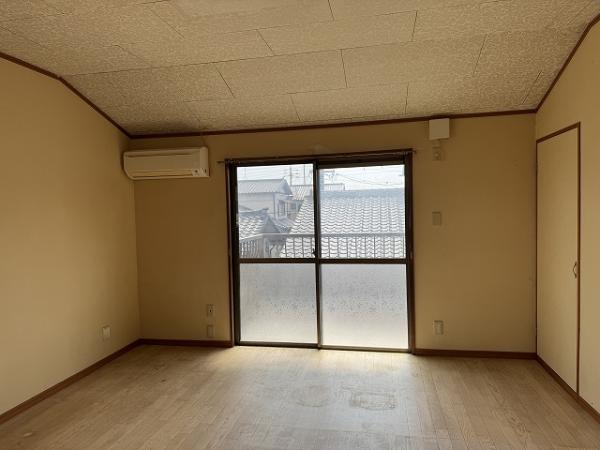 上泉　戸建 洋室