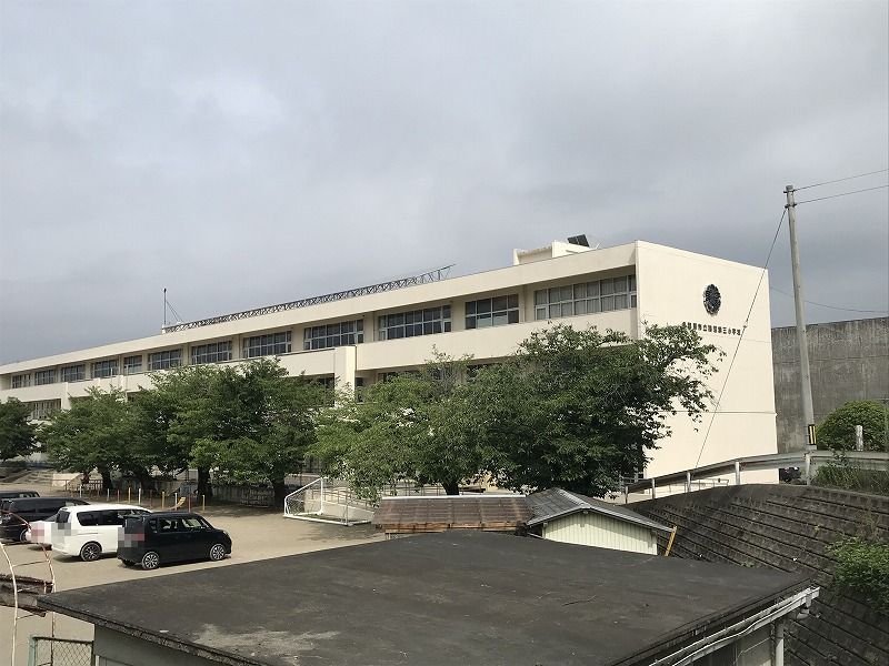 各務原市鵜沼第三小学校