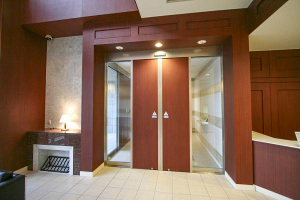 ライオンズタワー岡山表町 エントランス 