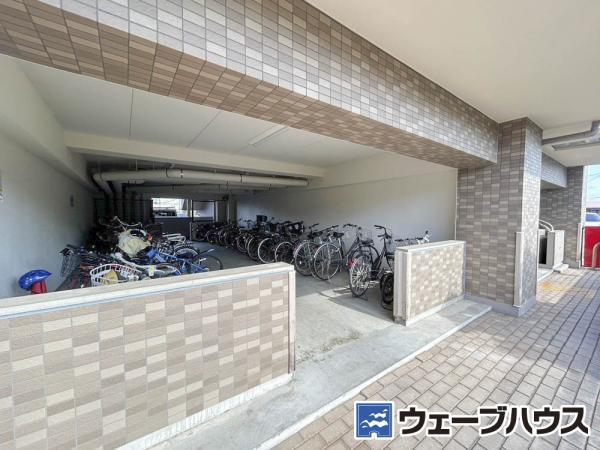 ライオンズマンション上中野 駐輪場