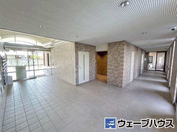 ライオンズマンション上中野 ロビー 