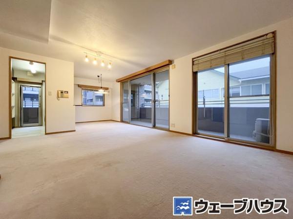 グラン・コート門田屋敷 リビングダイニング