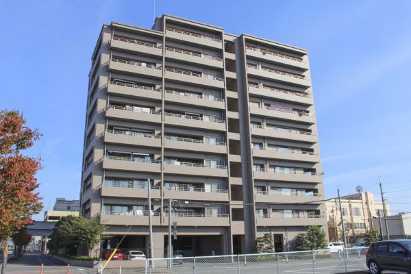 中古マンション 岡山市北区新屋敷町１丁目 JR山陽本線岡山駅 3,180万円