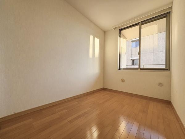 パークホームズ学南町 洋室