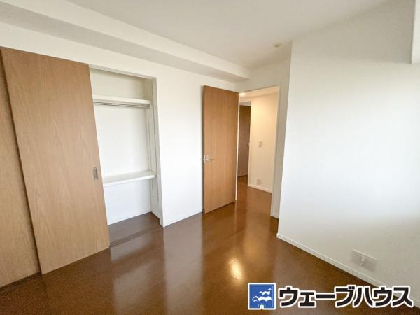 ポレスター西古松 リビング以外の居室 