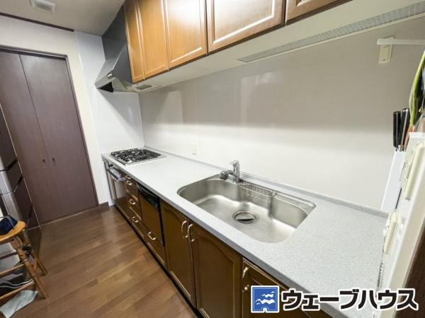 ラヴニール桑田町シュペリオール キッチン 