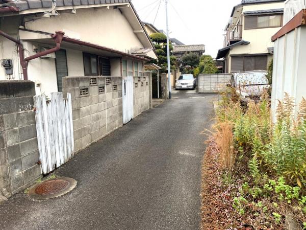 水ヶ江6丁目　土地 前面道路含む現地写真 