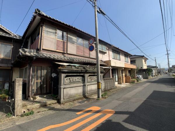 唐津市桜町　戸建 前面道路含む現地写真 