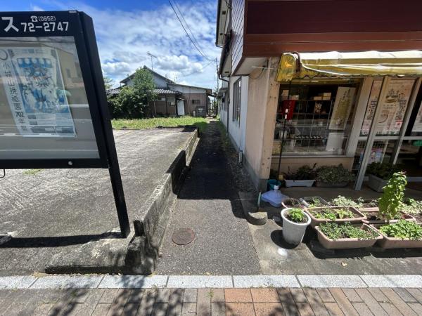 小城市小城町　土地 前面道路含む現地写真 