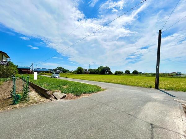 城島町江上上　土地 前面道路含む現地写真 
