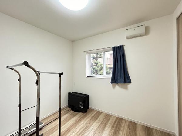 久保田町大字新田　戸建 洋室