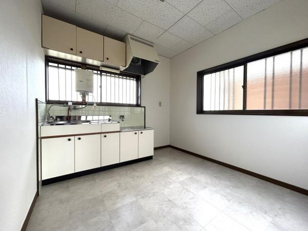 芦刈町永田　戸建 ダイニング