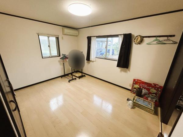 久保田町大字新田　戸建 洋室