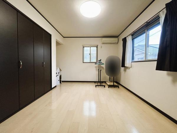 久保田町大字新田　戸建 洋室