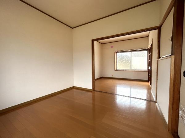 嬉野町大字下野　戸建 洋室