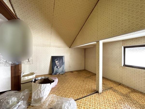 小城町晴気　戸建 収納 