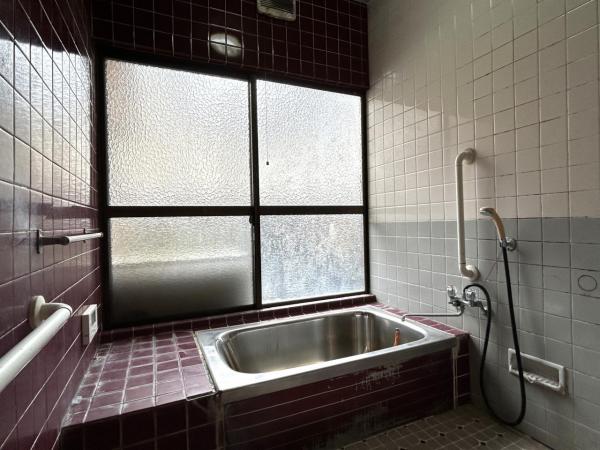 小城町晴気　戸建 浴室 