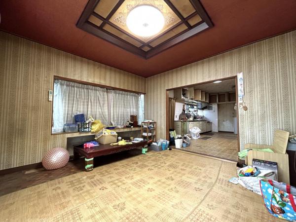 小城町晴気　戸建 洋室