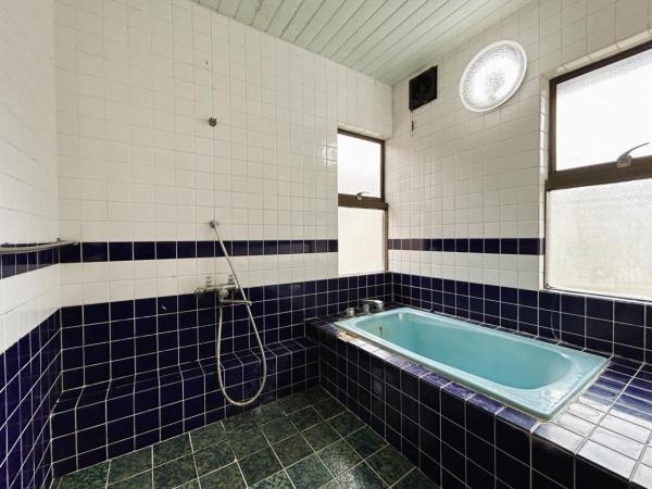 牛津町上砥川　戸建 浴室 