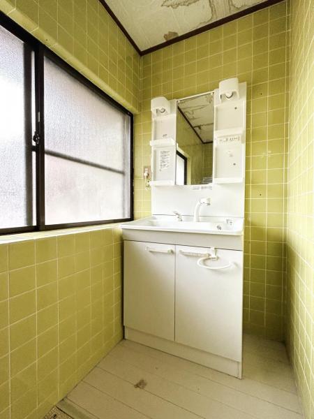 牛津町上砥川　戸建 洗面台・洗面所 