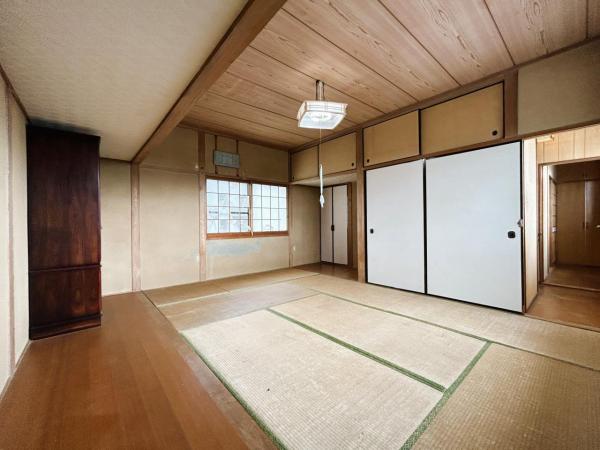 牛津町上砥川　戸建 和室