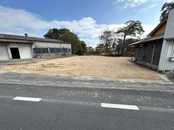 土地 三養基郡みやき町大字寄人1510番3 JR長崎本線吉野ヶ里公園駅 360万円