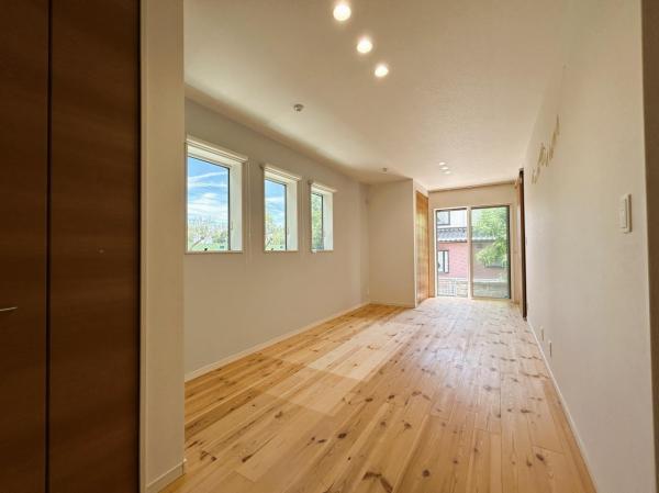 小城町松尾　戸建 洋室