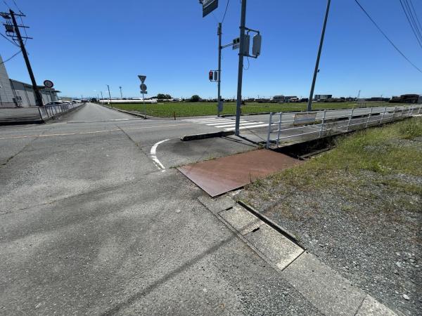 道海島　土地 前面道路含む現地写真 